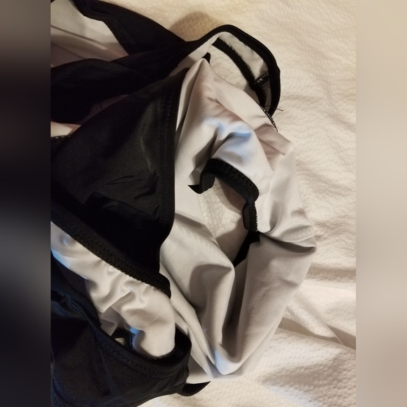 NWOT LATTICE BACK SUPPORT ATHLETIC MODEST SWIM BATHING SUIT SIZE LARGE BLACK - Picture 4 of 12